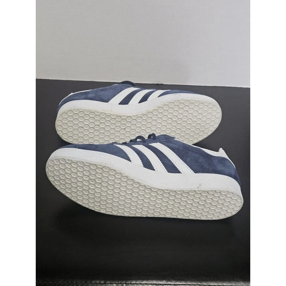 Size 8.5 - adidas Gazelle Navy - BB5478